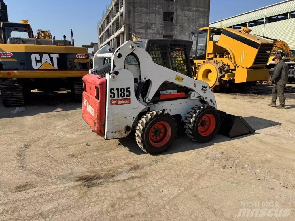 Bobcat S 185 Kompaktrakodók