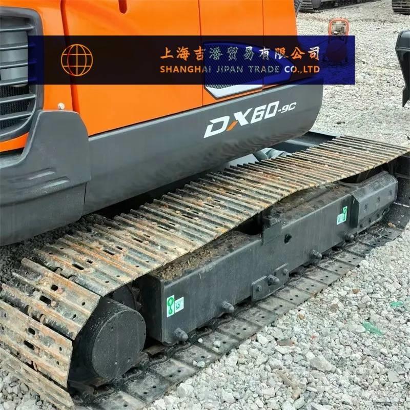 Doosan DX 60-9C Lánctalpas kotrók