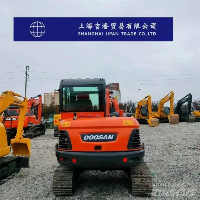 Doosan DX 60-9C Lánctalpas kotrók