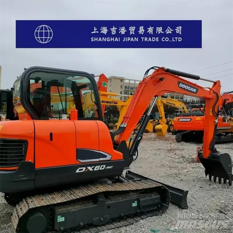 Doosan DX 60-9C Lánctalpas kotrók