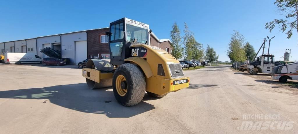 CAT CS 533 Egydobos hengerek