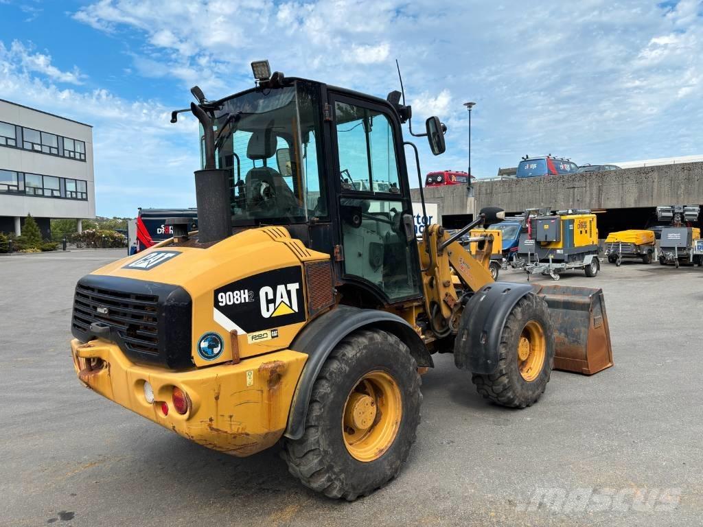 CAT 908 H 2 Gumikerekes homlokrakodók