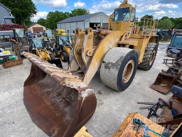 CAT 992 D Gumikerekes homlokrakodók