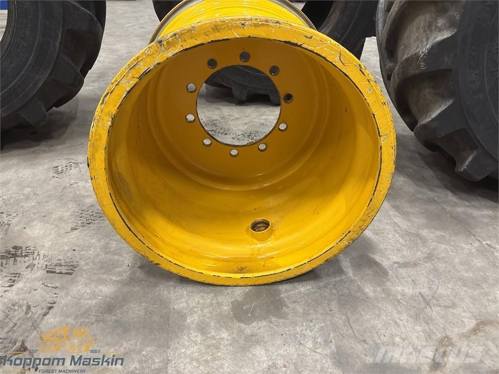 Rottne H8 24x26,5 Gumiabroncsok, kerekek és felnik