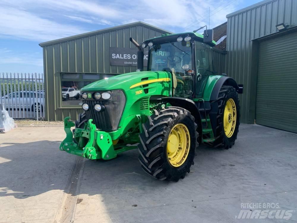 John Deere 7930 Traktorok