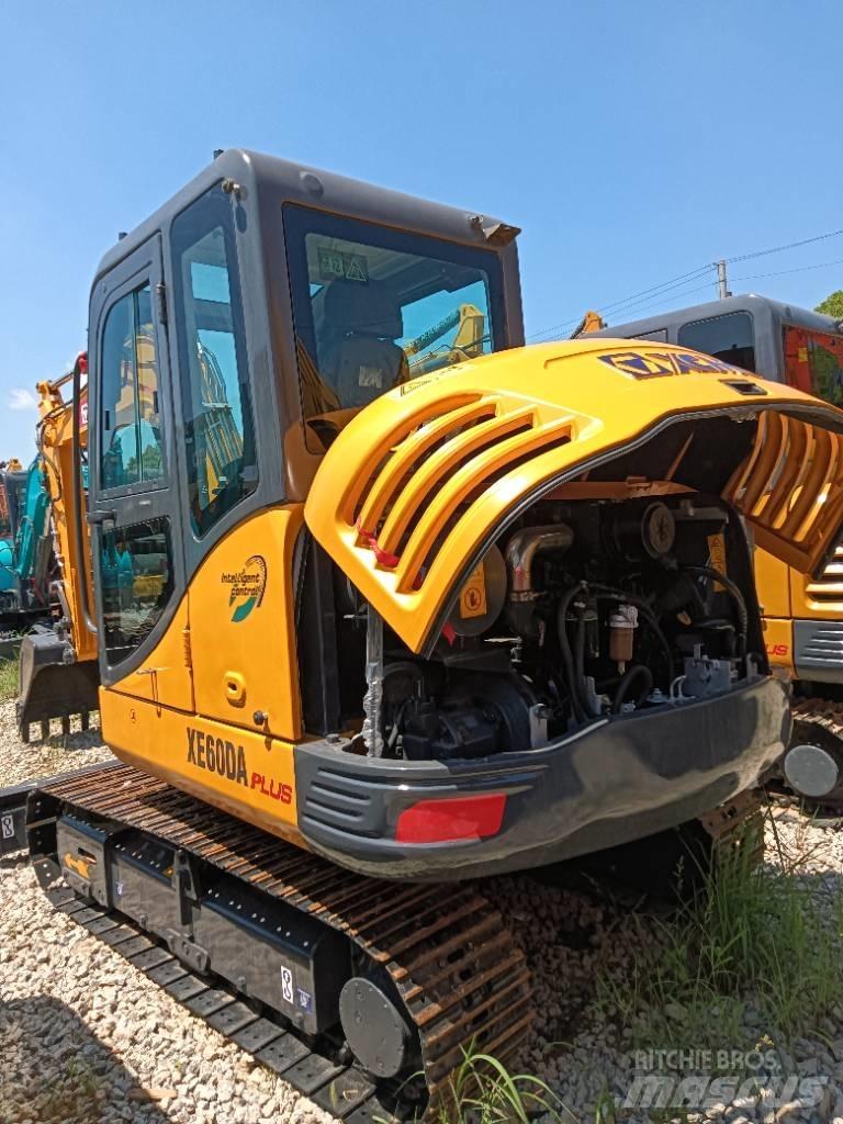 XCMG XE 60 DA Mini kotrók < 7t