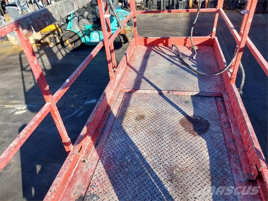 Haulotte C12DX Ollós emelők