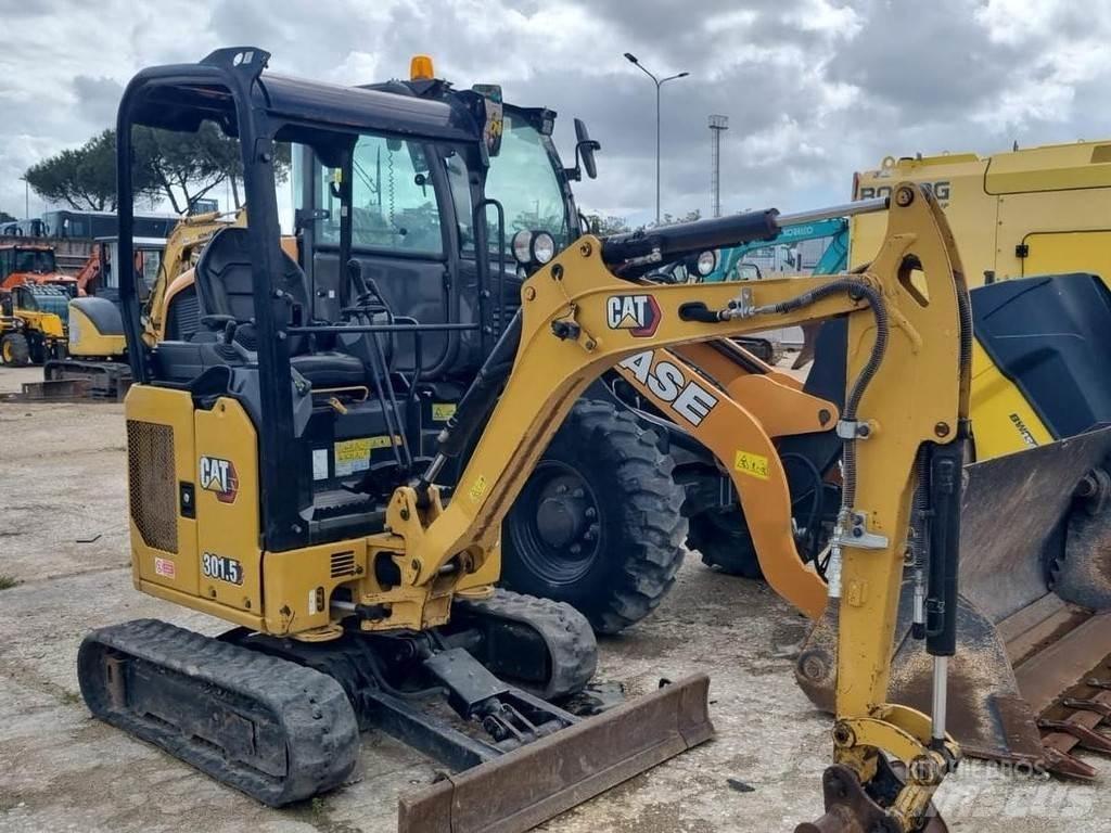CAT 301.5 Mini kotrók < 7t