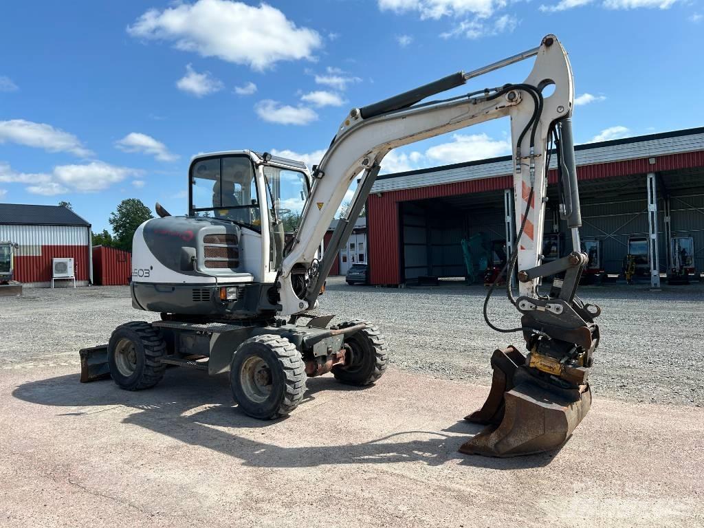 Wacker Neuson 6503 Gumikerekes kotrók