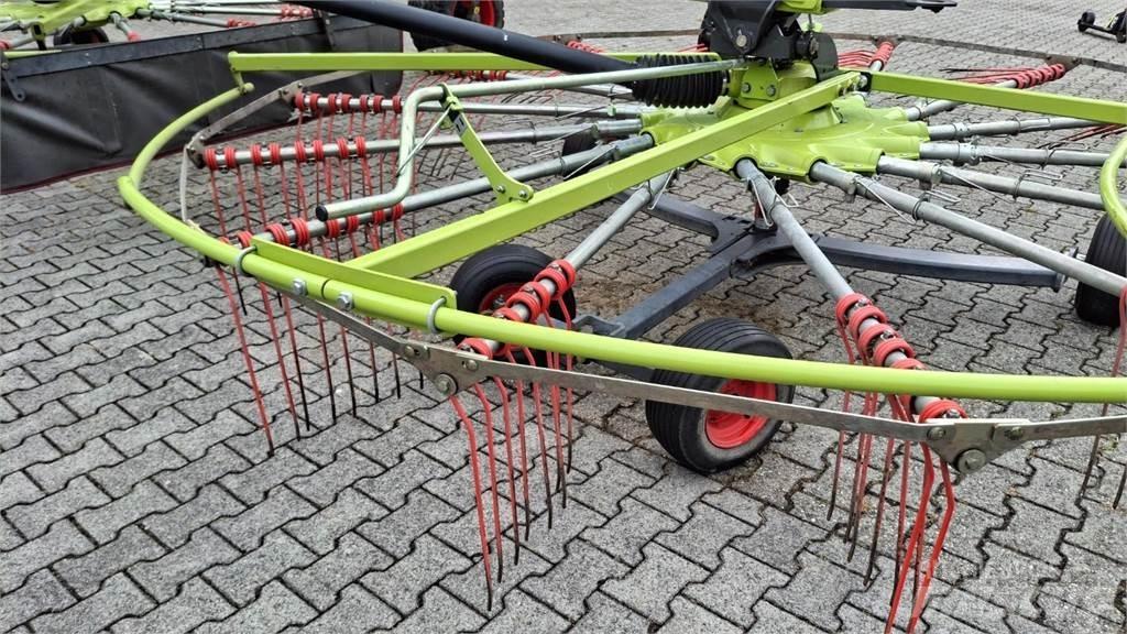 CLAAS Liner 2900 Rendkészítő Kombájnok
