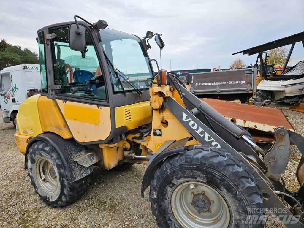Volvo L 20 B Gumikerekes homlokrakodók