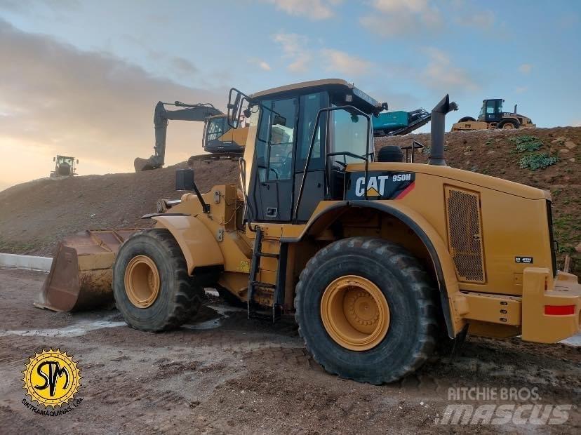 CAT 950 H Gumikerekes homlokrakodók