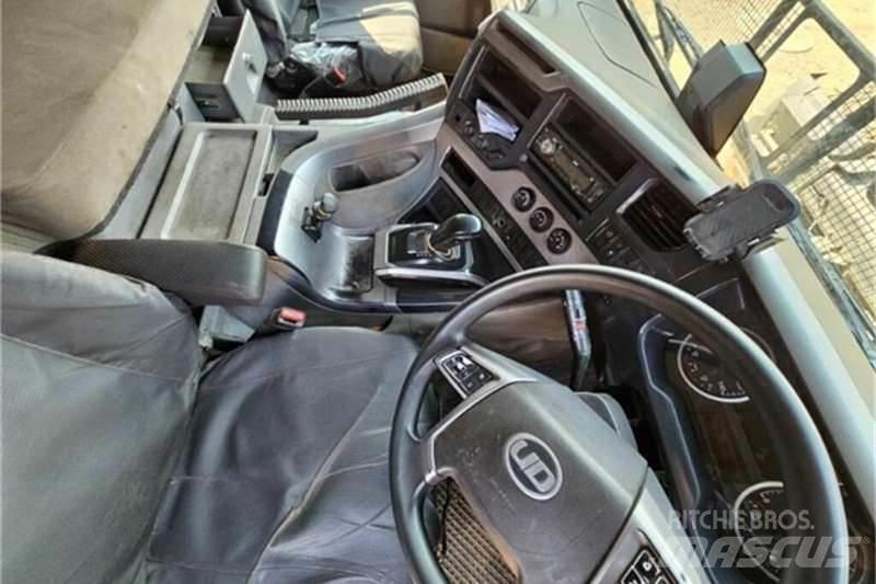 UD TRUCKS QUON Egyéb