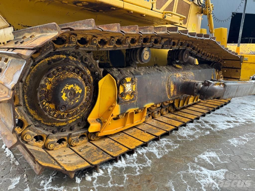 Komatsu D65PX-18 lánctalpas dózerek