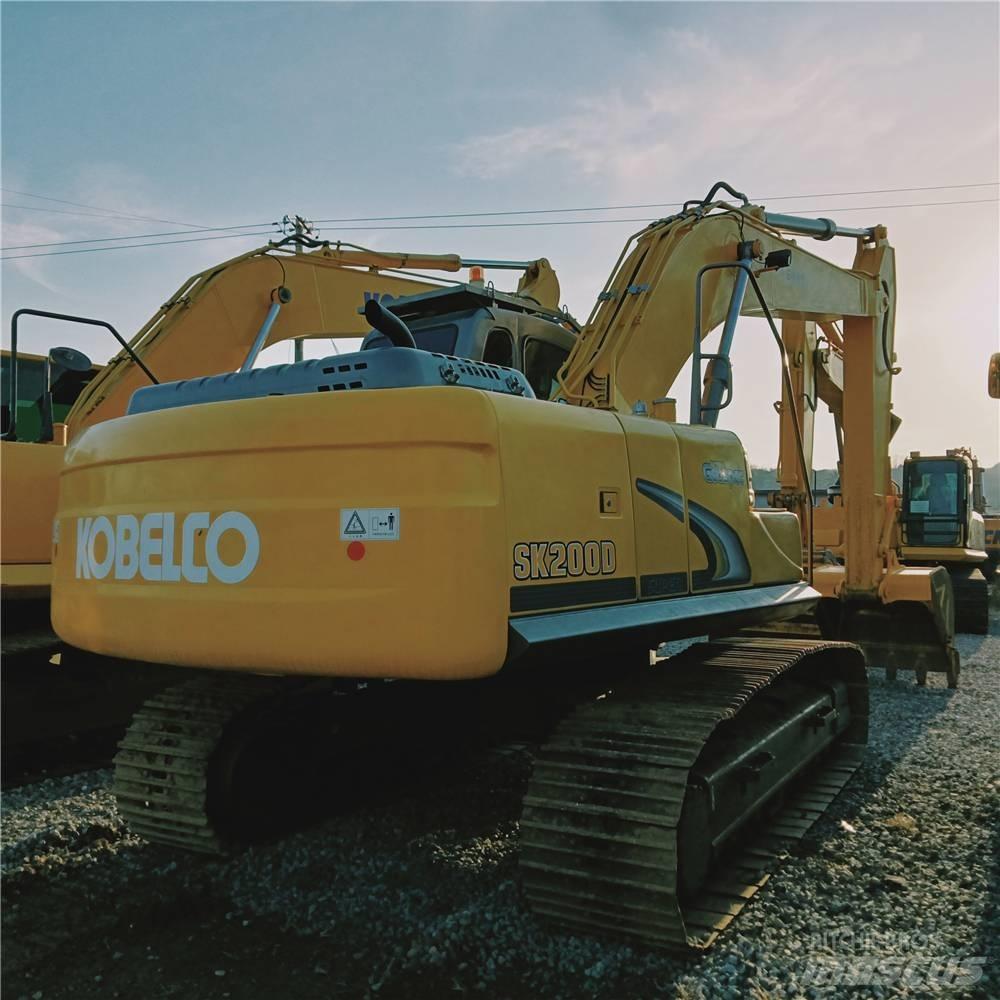 Kobelco SK200-8 Lánctalpas kotrók