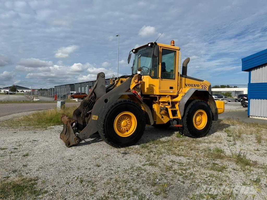 Volvo L 90 E Gumikerekes homlokrakodók