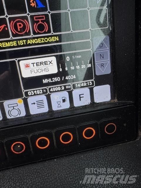 Fuchs TEREX 250MHL Hulladékkezelő gépek