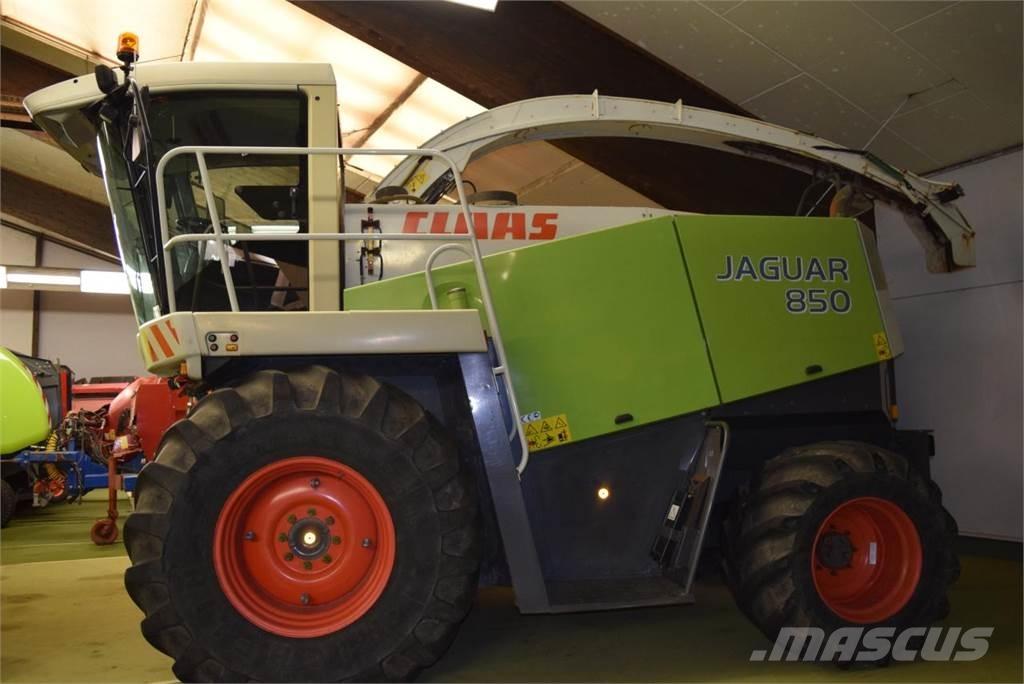 CLAAS Jaguar 850 Önjáró szecskázók