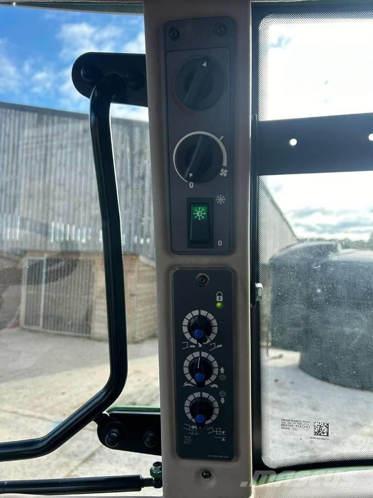 Fendt 211 Vario Traktorok