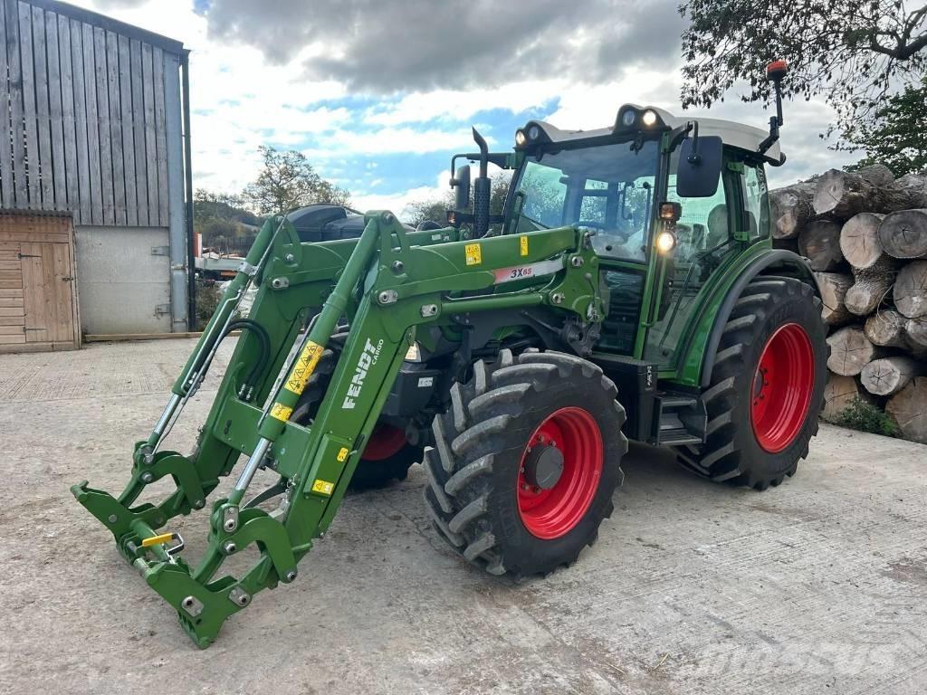 Fendt 211 Vario Traktorok