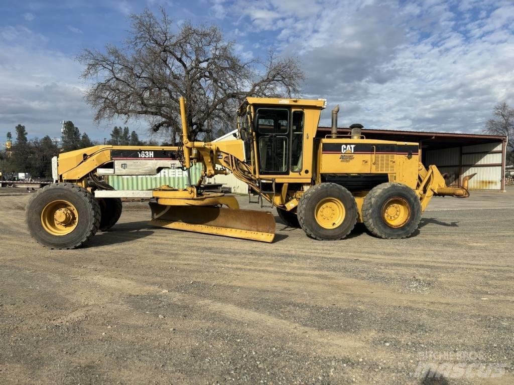 CAT 163H Gréderek