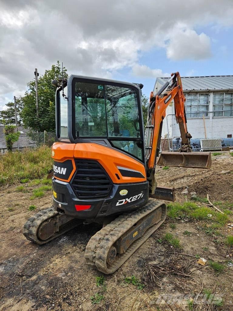 Doosan DX 27 Z Mini kotrók < 7t