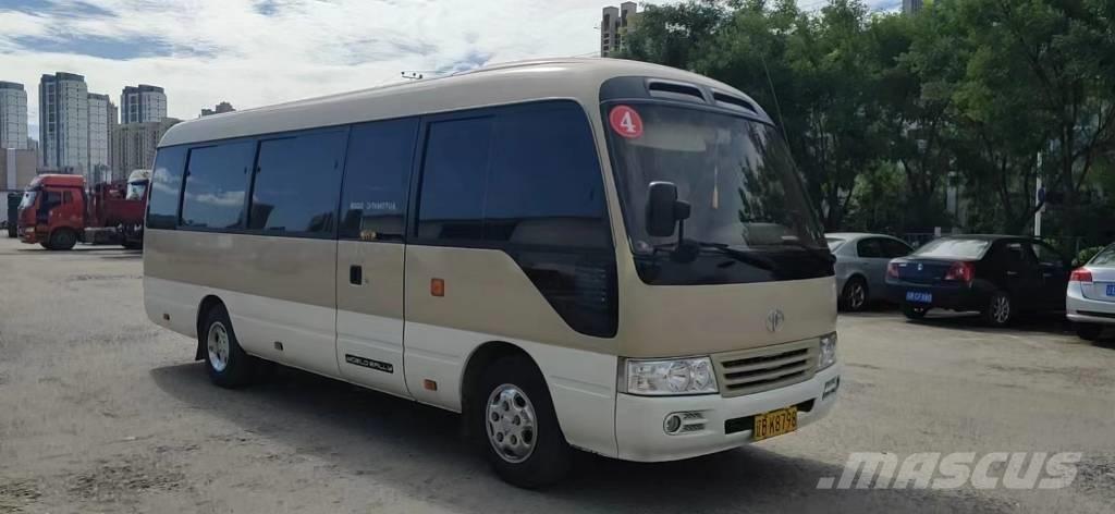 Toyota Coaster Bus Mini buszok