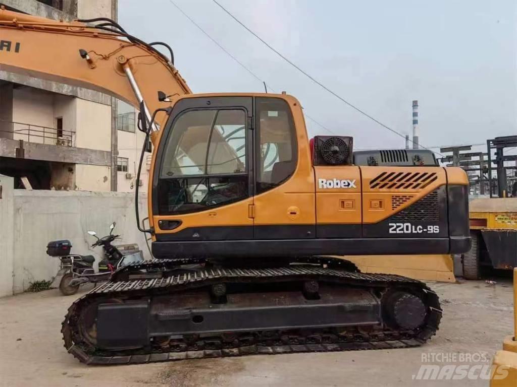 Hyundai R220LC-9S Lánctalpas kotrók