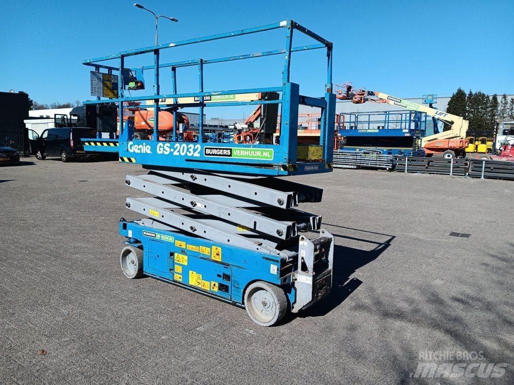 Genie GS2032 Ollós emelők