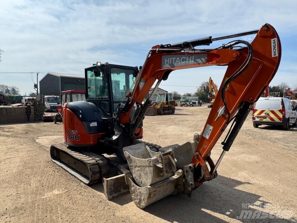 Hitachi Zx48 Mini kotrók < 7t