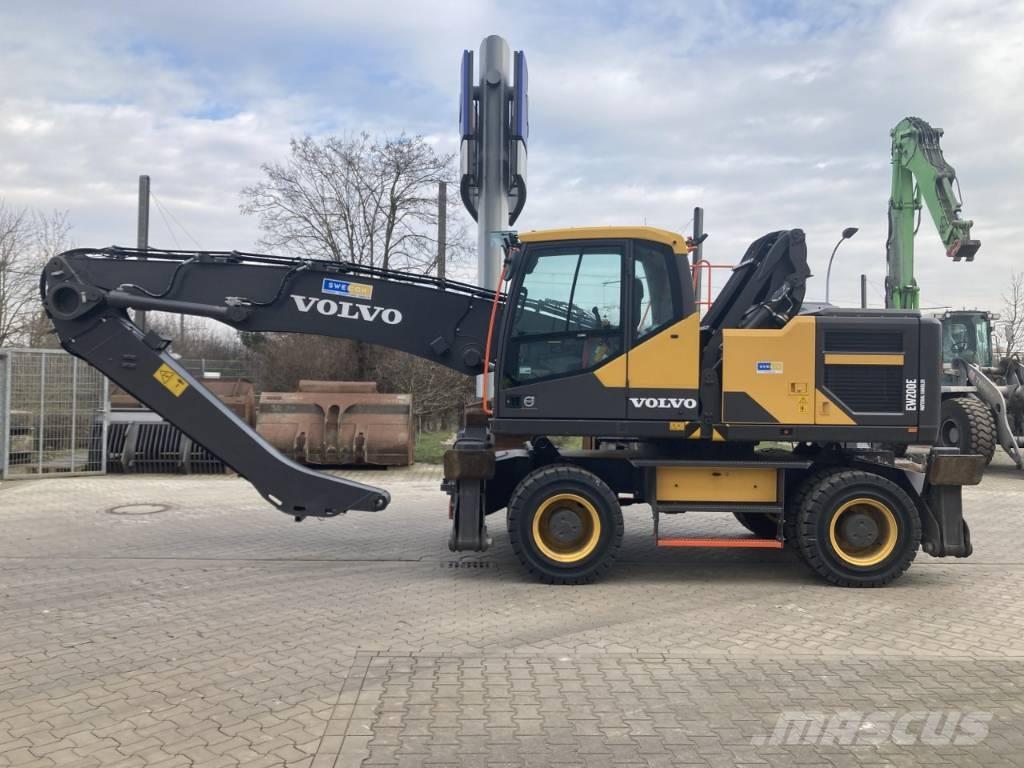 Volvo EW 200 E MH Gumikerekes kotrók