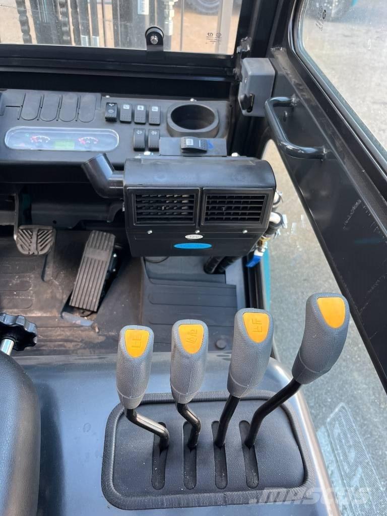 Baoli KBD35+ Triplex Dízel targoncák