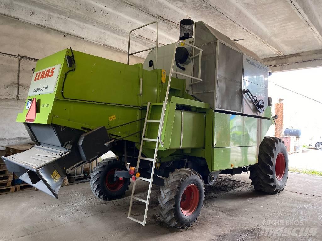 CLAAS Dominator 150 Kombájnok