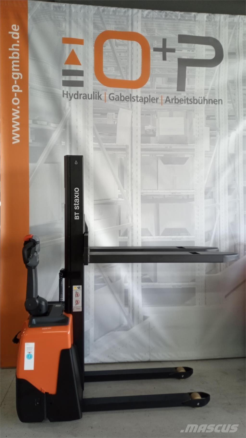 Toyota HWE100 Elektromos gyalogkíséretű targoncák