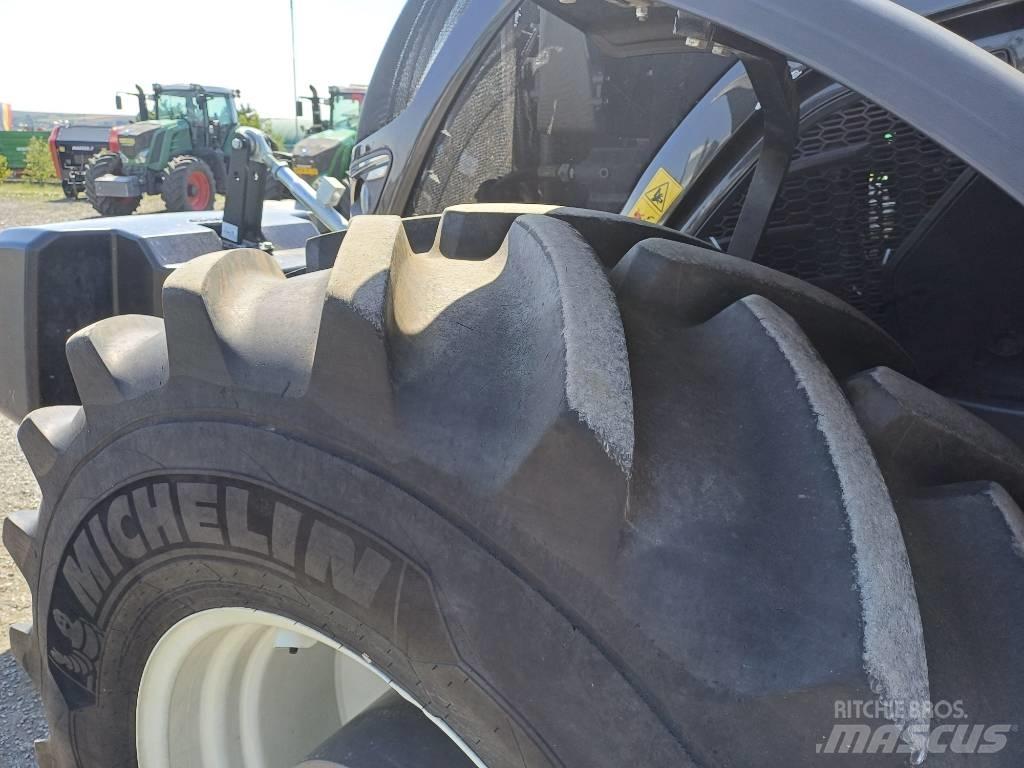Valtra S 374 Traktorok