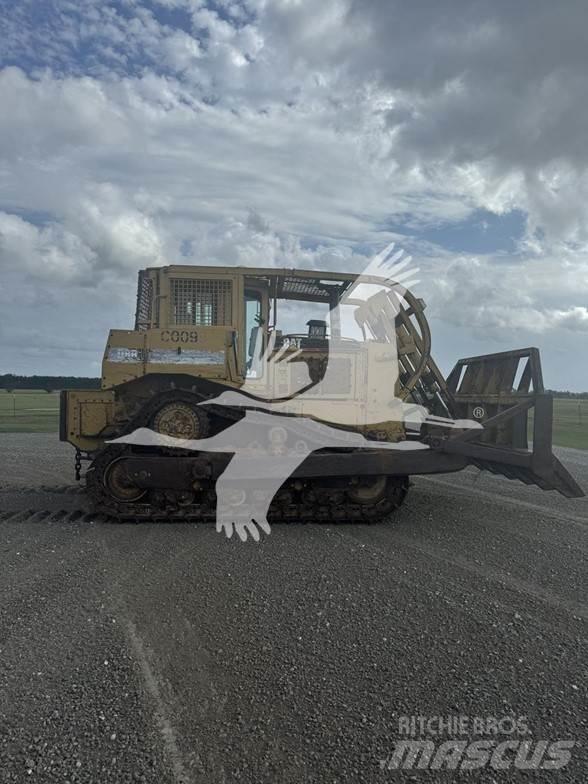 CAT D8R lánctalpas dózerek