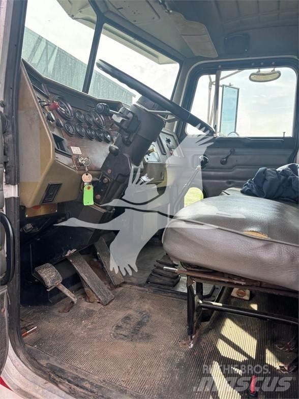 Peterbilt 357 Billenő teherautók