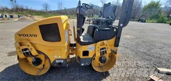 Volvo DD25B Egydobos hengerek