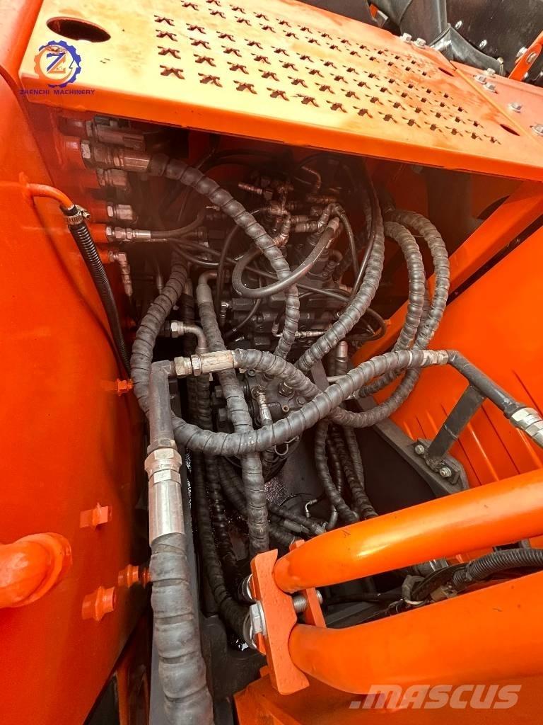 Doosan DX 150 Közepes (midi) kotrók 7 t - 12 t
