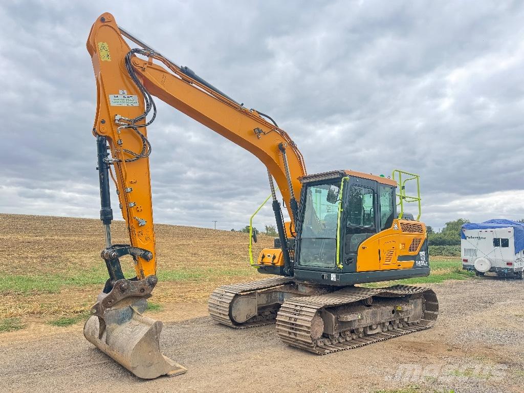 Hyundai HX140 LC Lánctalpas kotrók