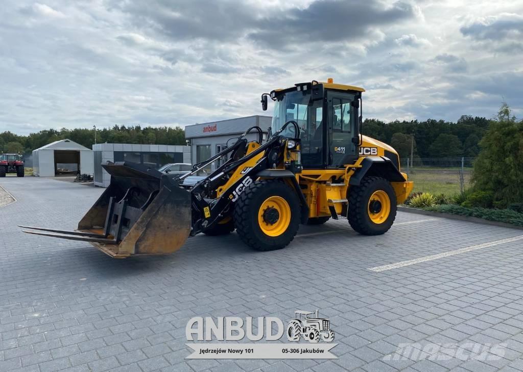 JCB 411 HT Gumikerekes homlokrakodók