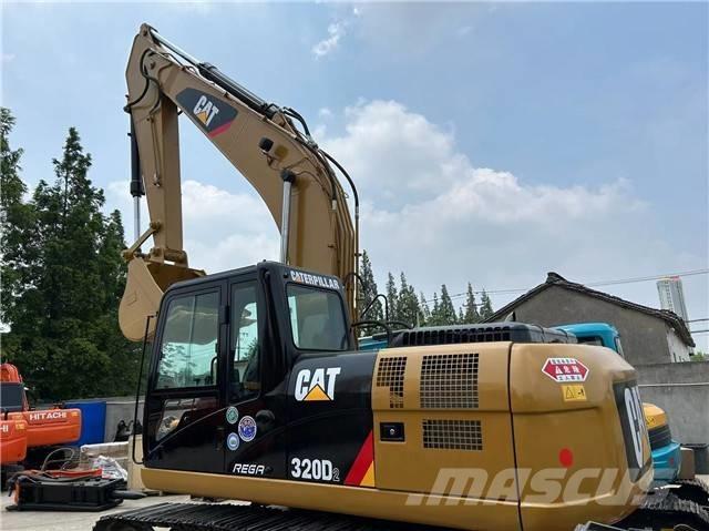 CAT 320 D Lánctalpas kotrók
