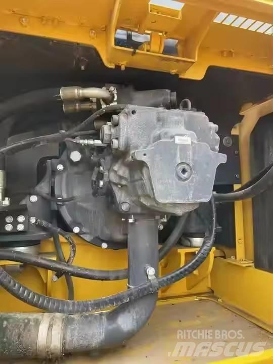 Komatsu PC350 Lánctalpas kotrók