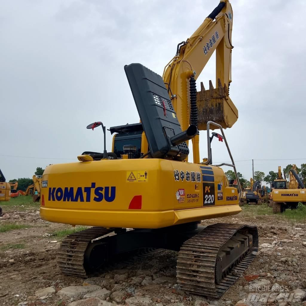 Komatsu PC 220 LC-8 Lánctalpas kotrók