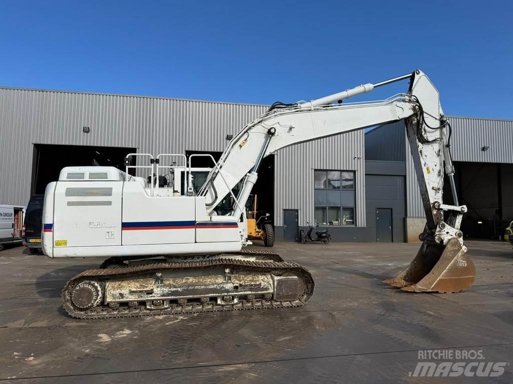CAT 326FLN Speciális kotrók