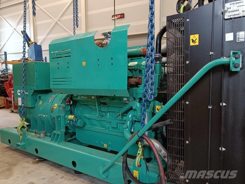 Cummins C900D5 Dízel áramfejlesztők