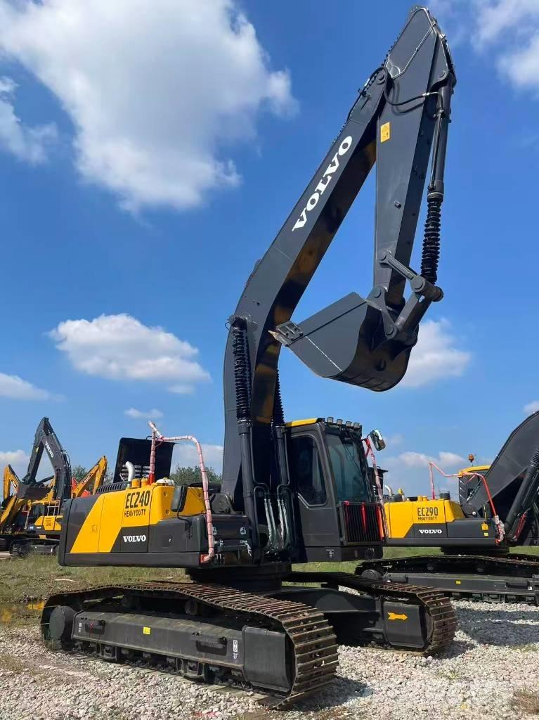 Volvo EC 240 Lánctalpas kotrók