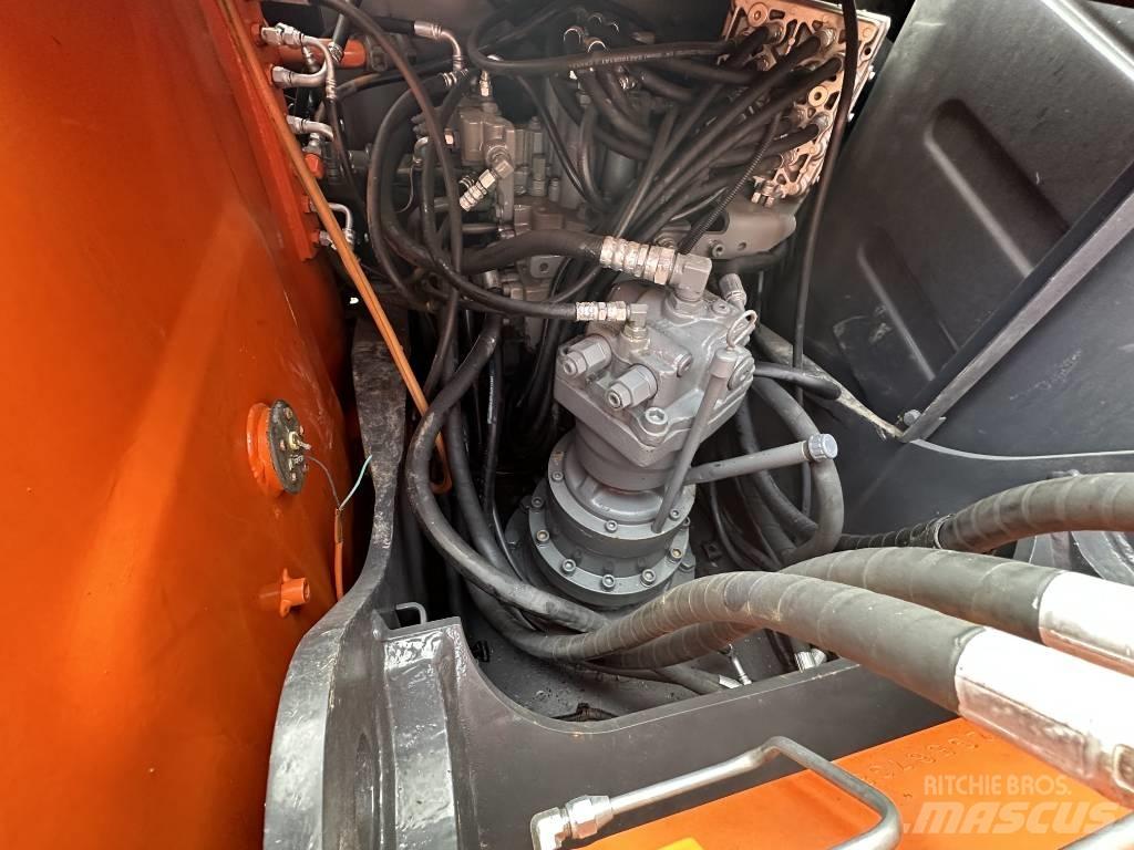 Hitachi ZX 120 Lánctalpas kotrók