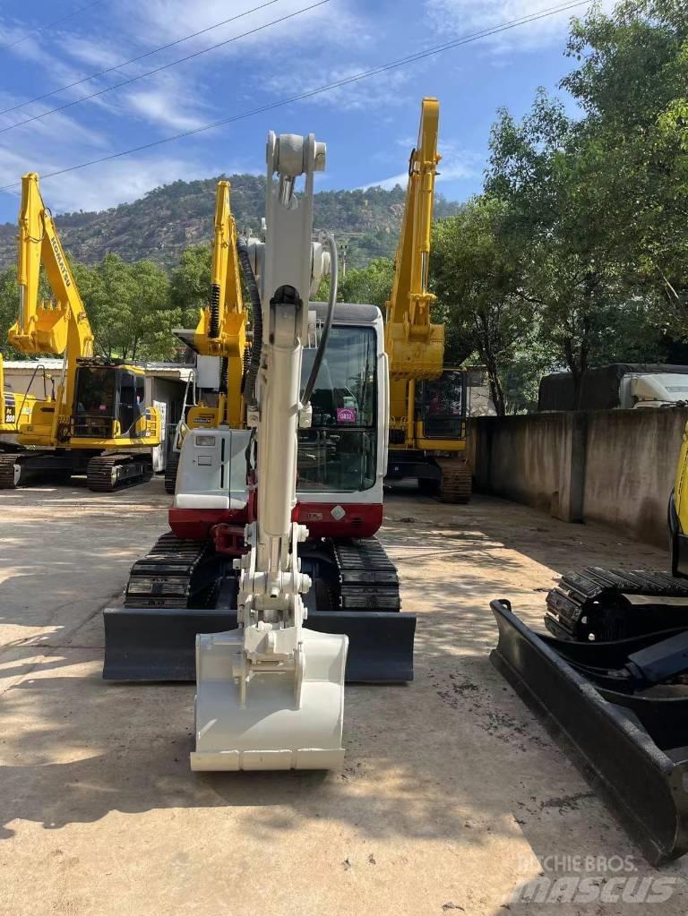 Takeuchi TB150C Lánctalpas kotrók
