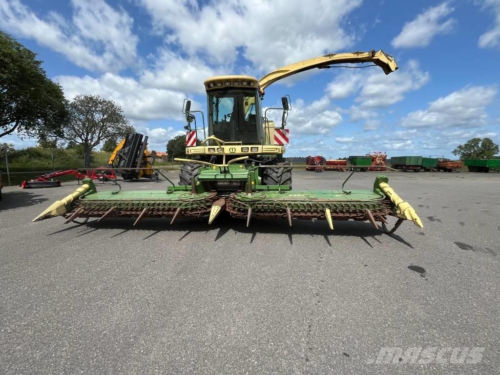 Krone Big X 500 Önjáró szecskázók